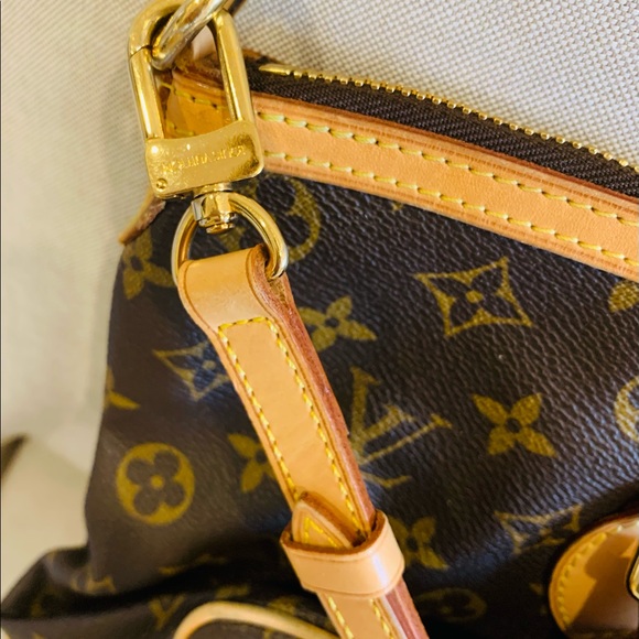 Louis Vuitton AUTHENTIC Palermo PM Bag - Picture 6 of 9